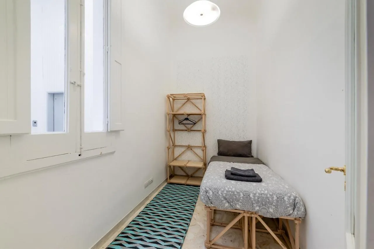 Macchia Mediterranea Guest House Bari 0*,