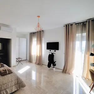  Bed & Breakfast Donna Maria